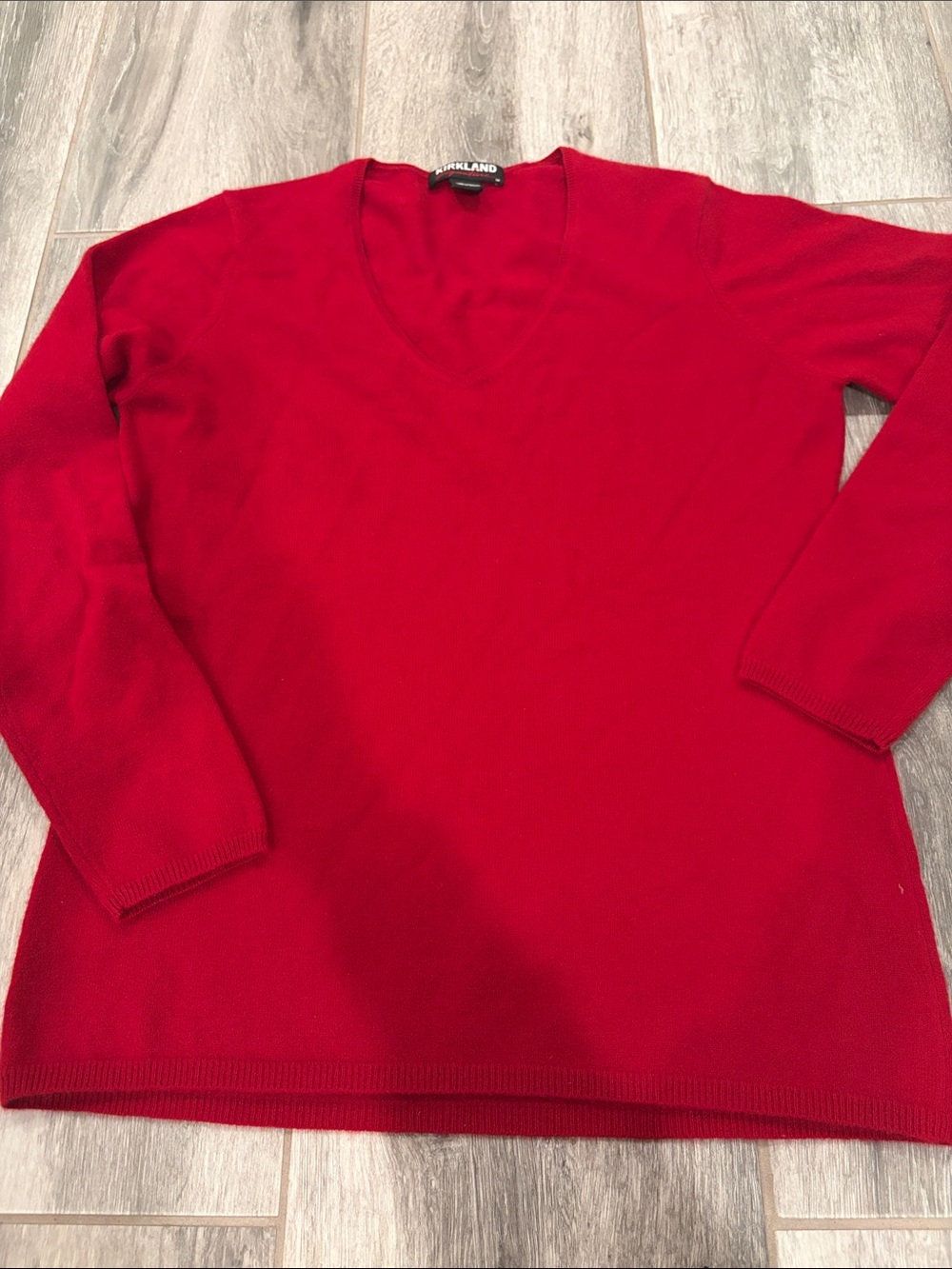 Kirkland Signature 100% Cashmere V-Neck Sweater Red Size L